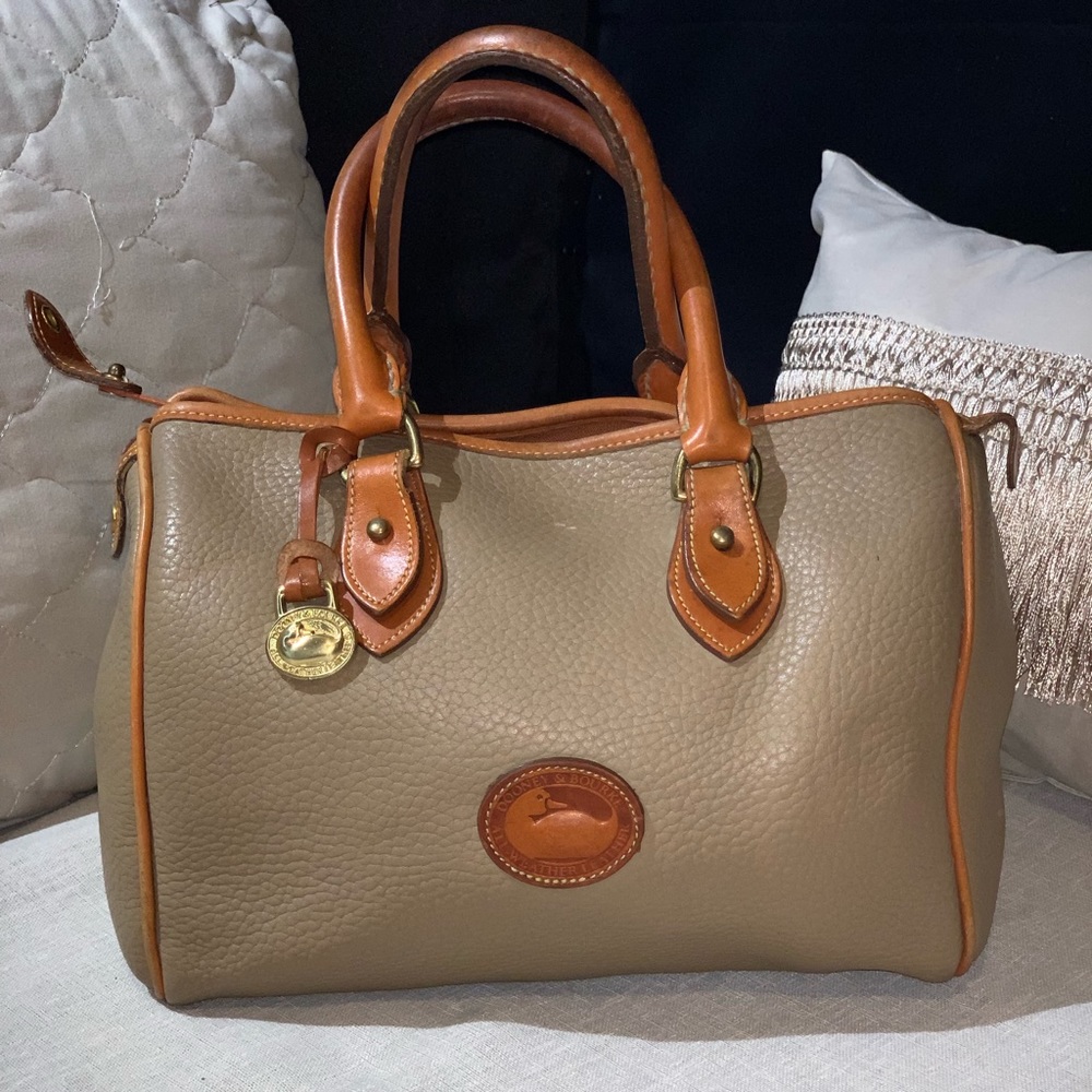 DOONEY & Bourke - Picture 2 of 3
